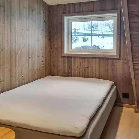 Amazing In With House A Mountain View